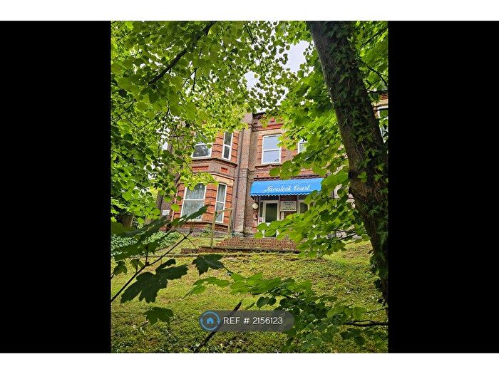 1 Bedroom Flat To Rent In Tavistock Court, Luton, LU1