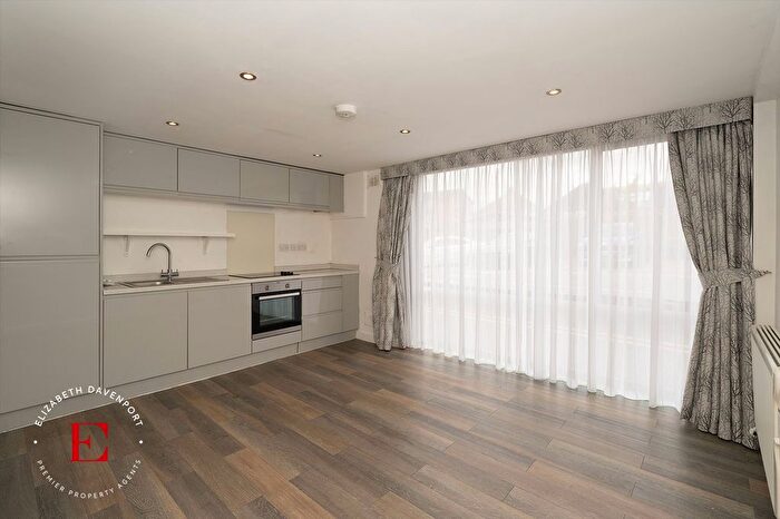 1 Bedroom Property To Rent In Station Road, Balsall Common, CV7