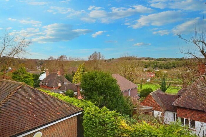 2 Bedroom Flat For Sale In Carlisle Road, Eastbourne, BN20