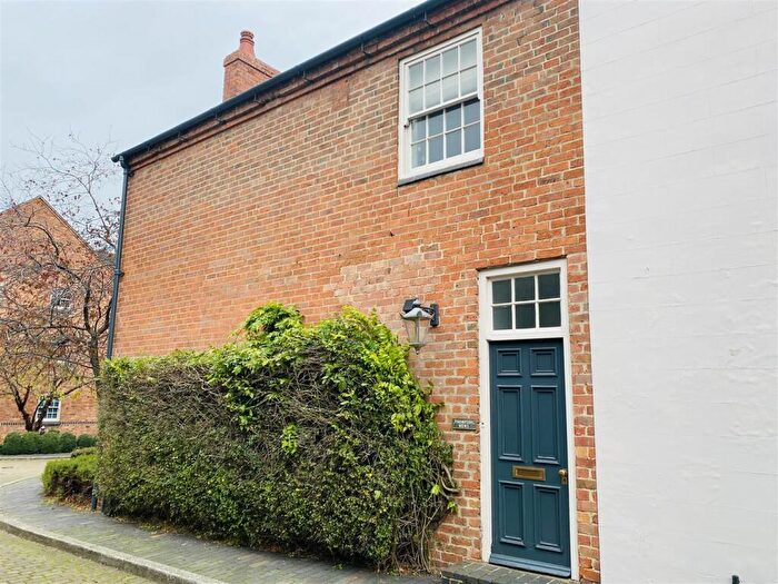 2 Bedroom Apartment To Rent In Anson Court, Horninglow Street, Burton-On-Trent, DE14