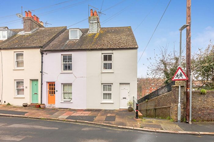 3 Bedroom End Of Terrace House For Sale In De Montfort Road, Lewes, BN7