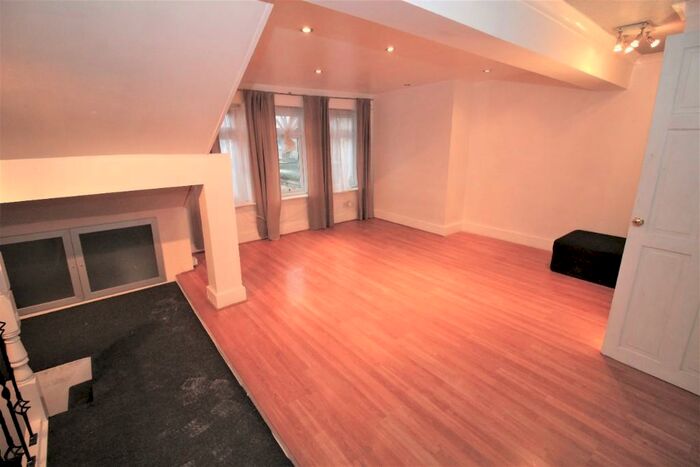 1 Bedroom Flat To Rent In Milton Road, Gravesend, Kent, DA12