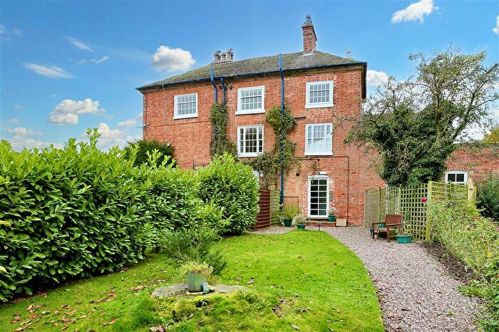 2 Bedroom Flat For Sale In Tunstall Lane, Bishops Offley, Stafford, ST21