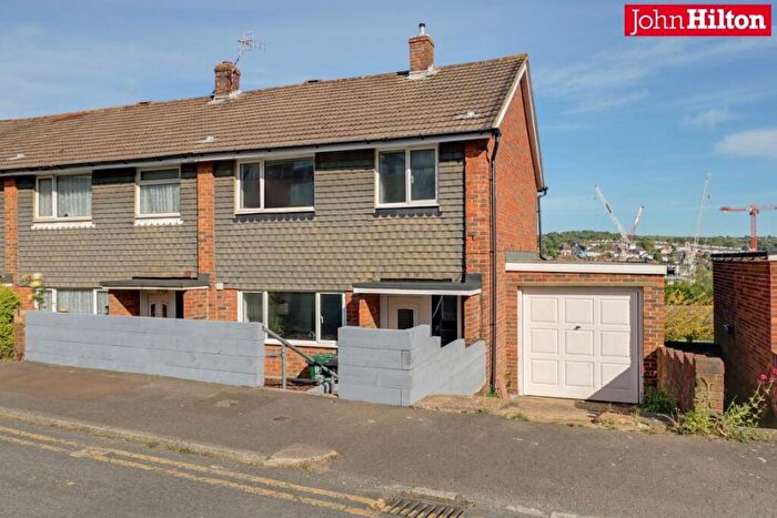 4 Bedroom House To Rent In Lambourne Close, Brighton, BN1