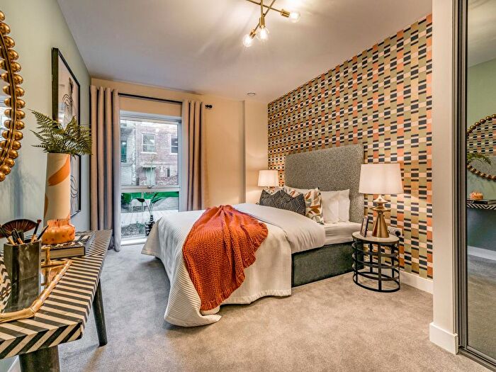 2 Bedroom Flat For Sale In Newmarket Road, Teversham, Cambridge, CB5