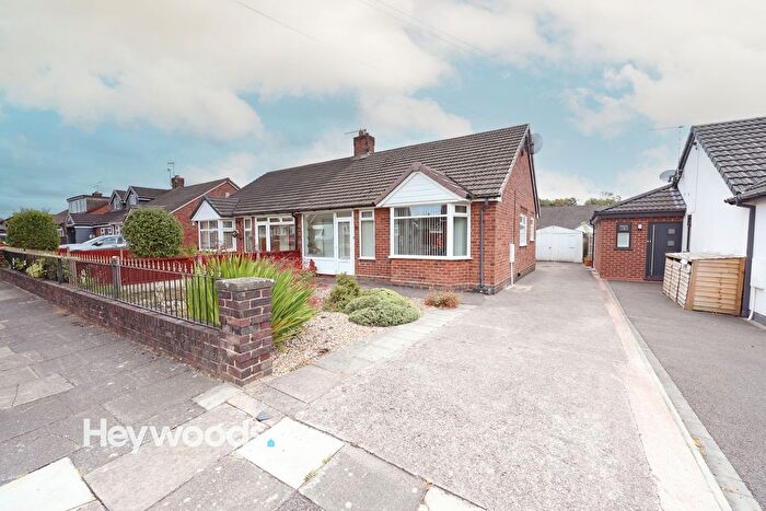 2 Bedroom Semi-Detached Bungalow For Sale In Delamere Grove, Trentham, Stoke-On-Trent, ST4