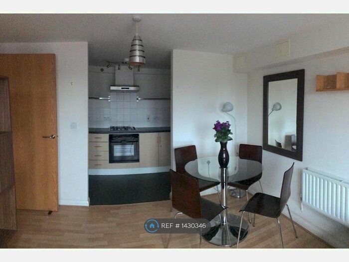 1 Bedroom Flat To Rent In Press Court, London, SE1