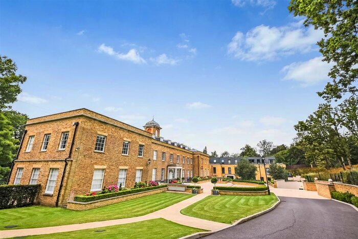 2 Bedroom Flat To Rent In Brompton House, The Drive, Ickenham, UB10