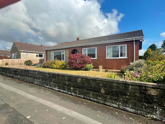 3 Bedroom Detached Bungalow For Sale In Winton Road, Northallerton, DL6