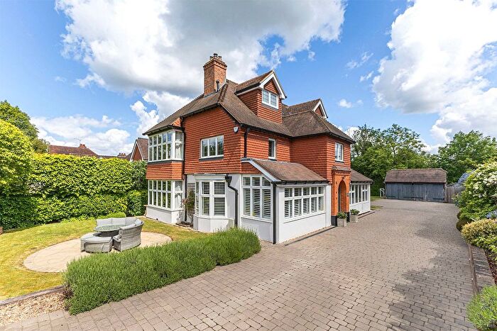 5 Bedroom Detached House For Sale In Firgrove Hill, Farnham, Surrey, GU9