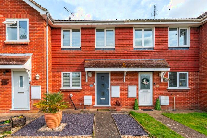 2 Bedroom Terraced House For Sale In Milfield Road, West Kingsdown, TN15