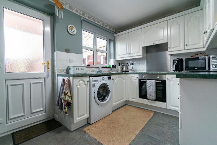2 Bedroom End Of Terrace House For Sale In Fairfield Drive, Ormskirk, Lancashire, L39