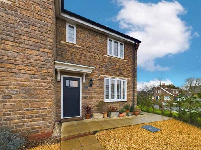 2 Bedroom Semi Detached House For Sale In Egret Drive, Yatton, Bristol, BS49