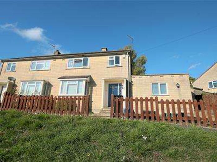 5 Bedroom Property To Rent In Eastfield Avenue, BA1