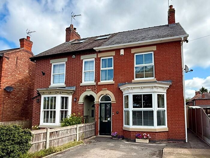 4 Bedroom Semi-Detached House For Sale In Derby Road, Draycott, DE72