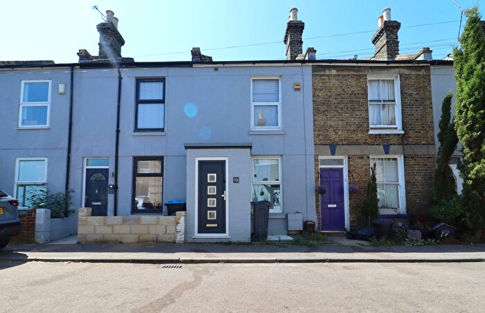 2 Bedroom Terraced House For Sale In Claremont Gardens, Ramsgate, CT11