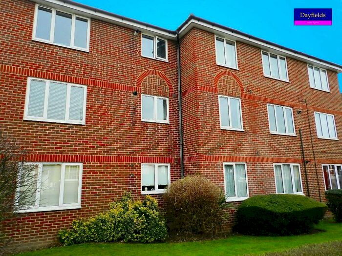 1 Bedroom Flat To Rent In Stanley Road, London, EN1