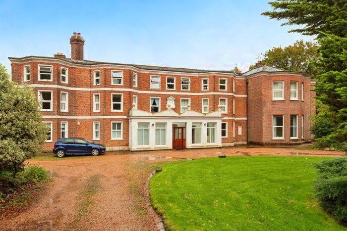 1 Bedroom Flat To Rent In Hurst Lane, Battle, TN33