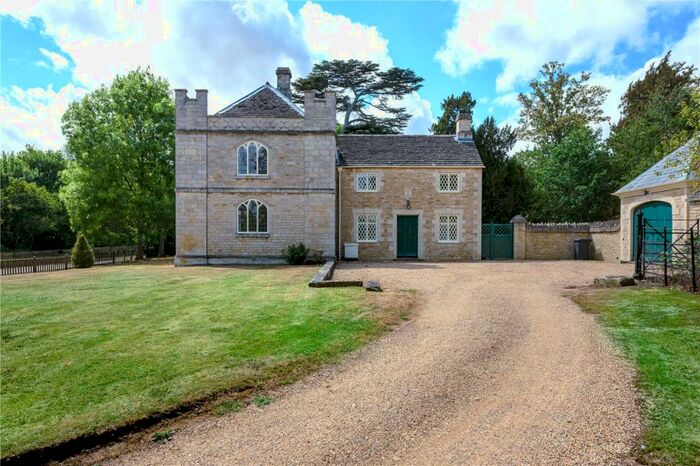 3 Bedroom Detached House To Rent In Milton Park, Milton, Peterborough, Cambridgeshire, PE6