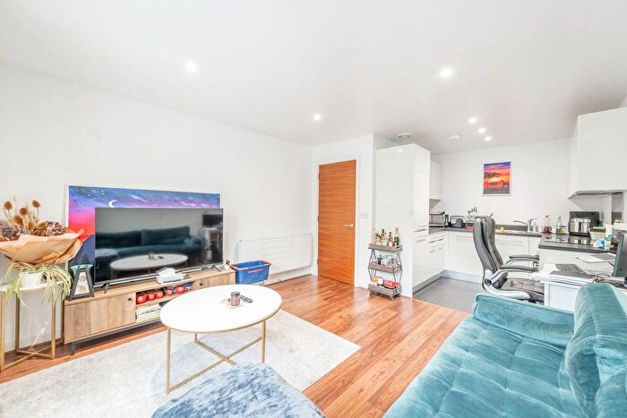 1 Bedroom Flat For Sale In Unwin Way, Stanmore, HA7