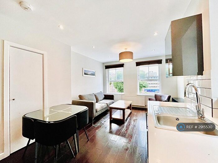 2 Bedroom Flat To Rent In Regan Way, London, N1