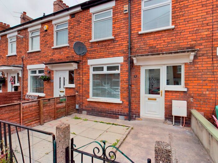 3 Bedroom Terraced House To Rent In Sandbrook Park, Sydenham, BT4
