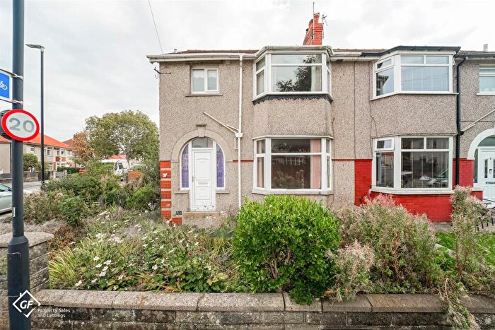 3 Bedroom Semi-Detached House For Sale In Buckingham Road, Morecambe, LA4
