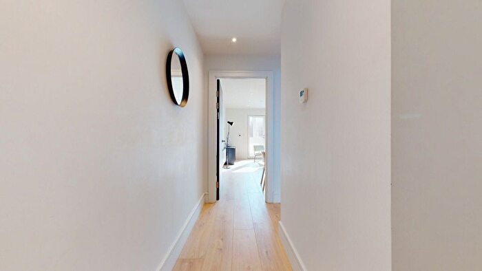 3 Bedroom Flat To Rent In Olympic Way, Wembley, HA9