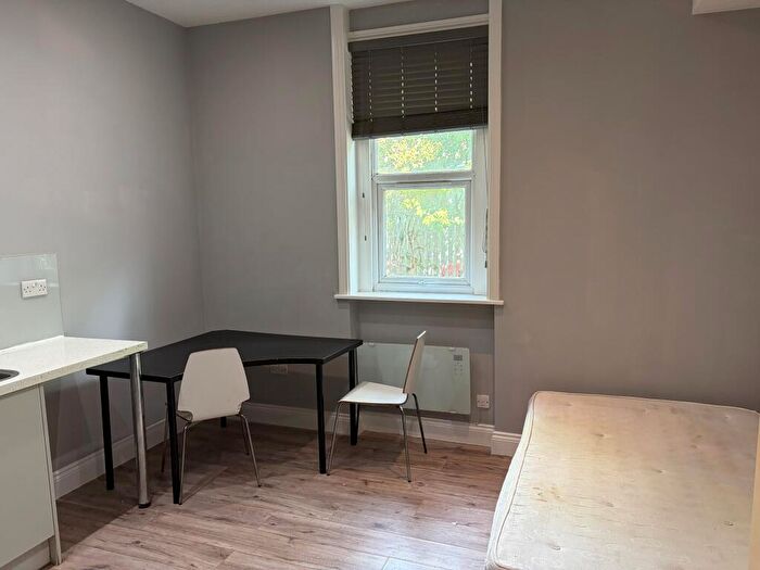 Studio To Rent In Ealing Road, Wembley, Brent, HA0