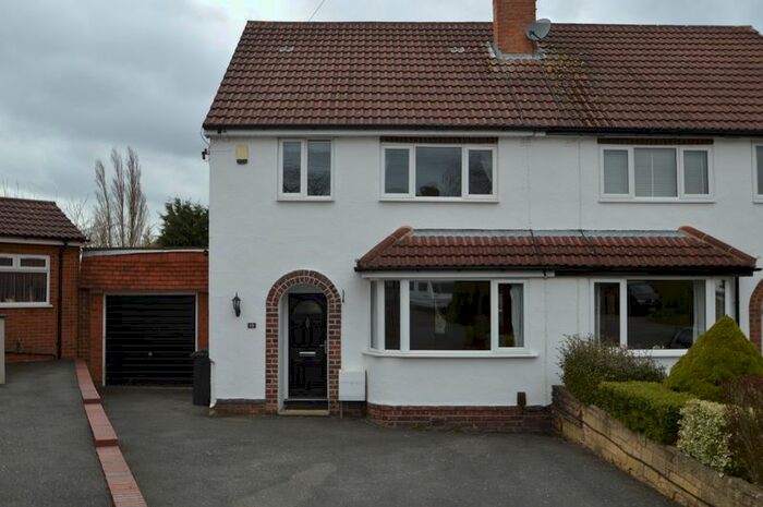 3 Bedroom Semi-Detached House To Rent In Southwold Avenue, Kings Norton, Birmingham B30