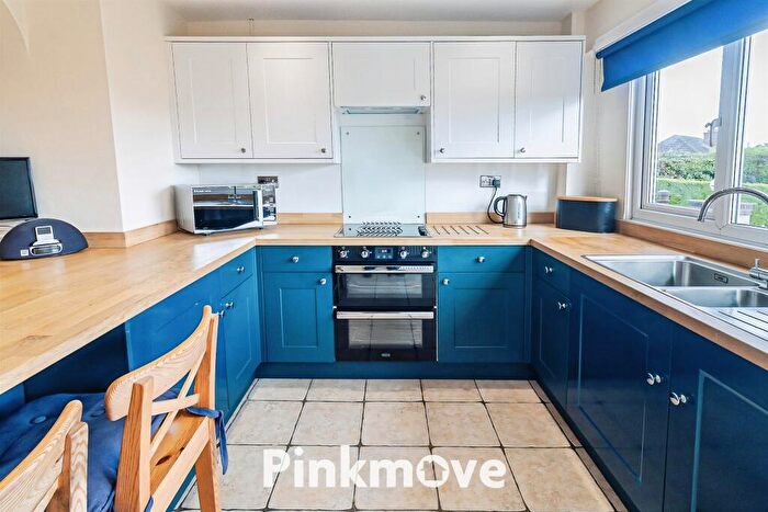 3 Bedroom Detached House For Sale In Arlington Close, Newport, NP20