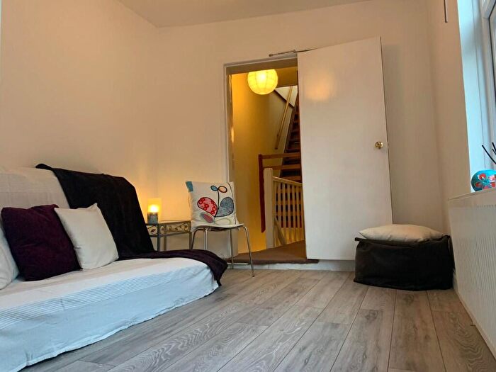 6 Bedroom Terraced House To Rent In Garden Lane, Chester, Cheshire, CH1