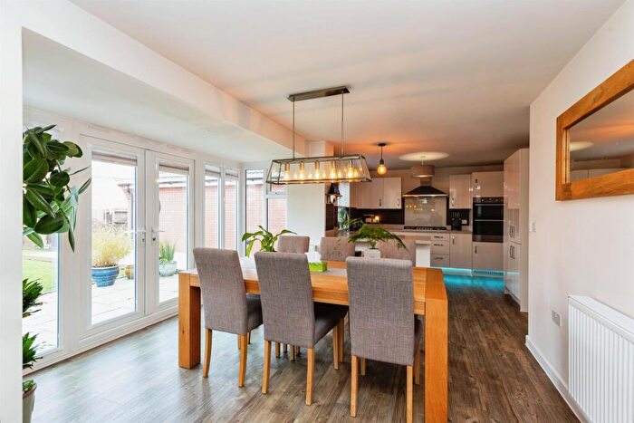 4 Bedroom Detached House For Sale In Glenfields North, Whittlesey, Peterborough, PE7