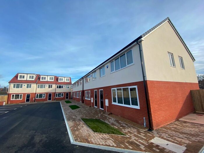 3 Bedroom Semi-Detached House To Rent In Cavanagh Mews, Southport, PR8