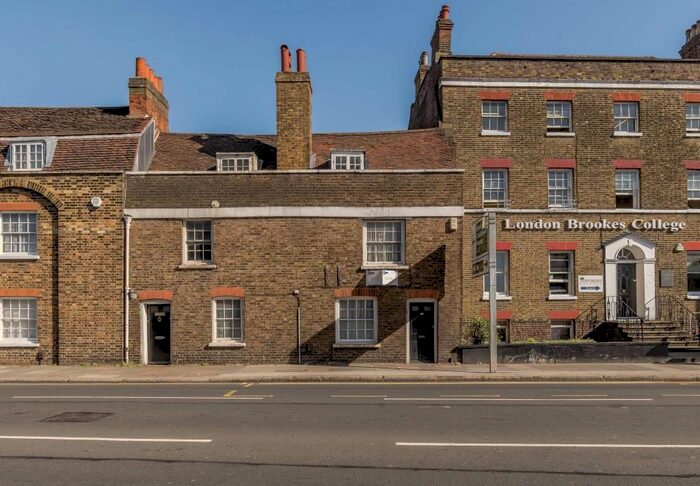 3 Bedroom Terraced House To Rent In Watford Way, London, NW4