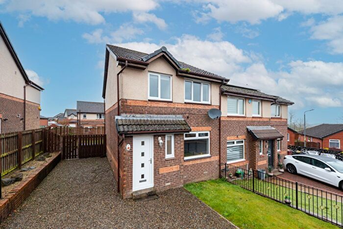 3 Bedroom Semi-Detached House For Sale In Oakbank, Lesmahagow, ML11