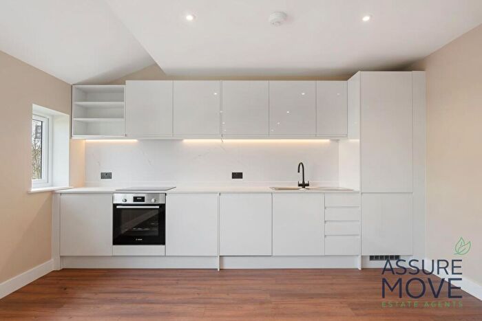 2 Bedroom Flat For Sale In London, NW10