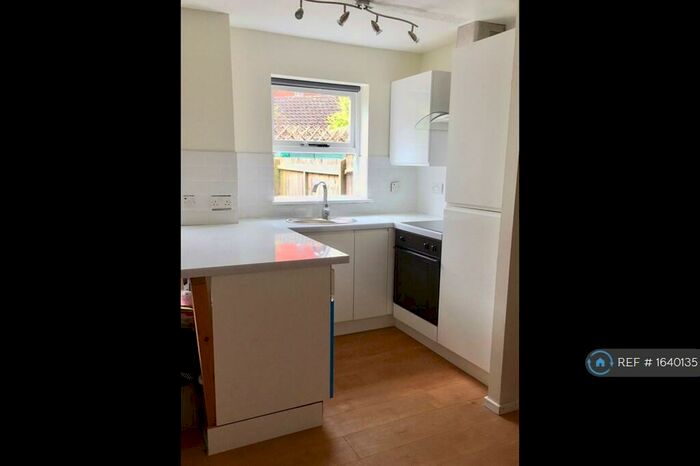 1 Bedroom Terraced House To Rent In Hickman Close, London, E16
