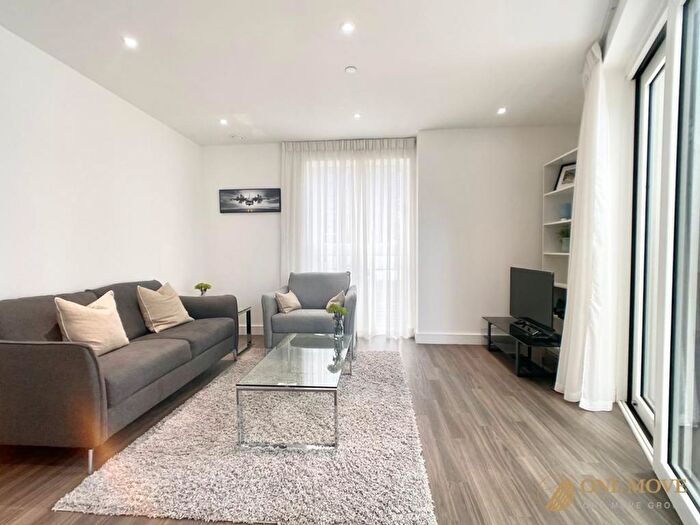 2 Bedroom Flat To Rent In Nine Elms, London, SW8