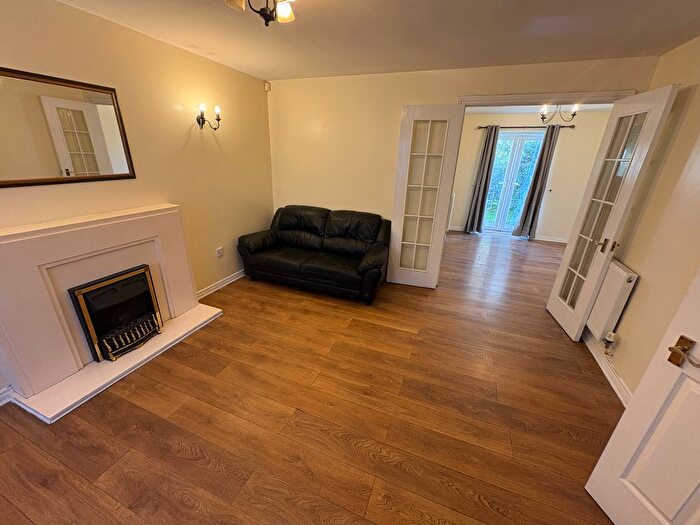 3 Bedroom Property To Rent In Brasshouse Lane, Smethwick, B66