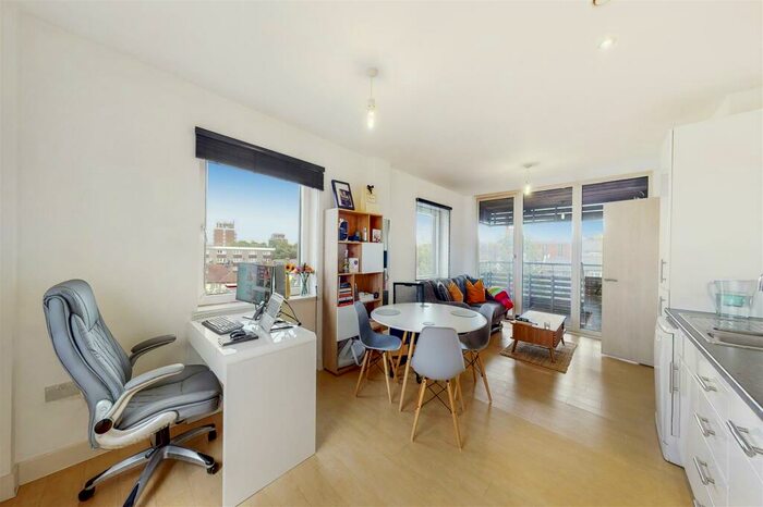 1 Bedroom Flat To Rent In Hillside, Harlesden, NW10