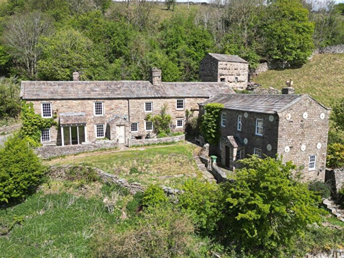 6 Bedroom Detached House For Sale In Gunnerside, Richmond, DL11