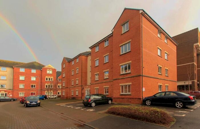 2 Bedroom Flat To Rent In Clos Dewi Sant, Canton, Cardiff, CF11