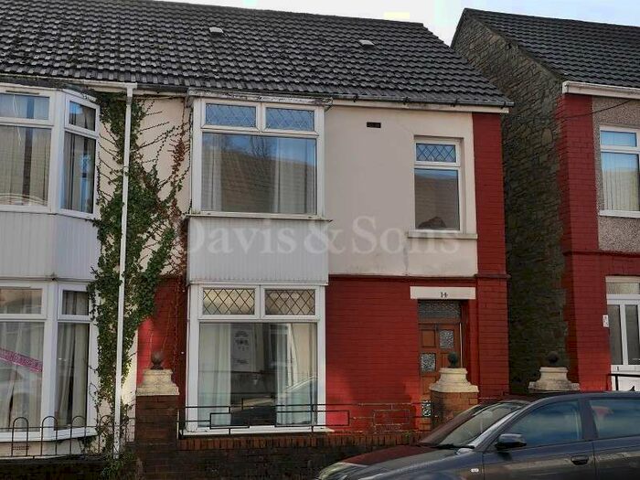 2 Bedroom Semi-Detached House To Rent In Windsor Avenue, Newbridge, Newport. NP11