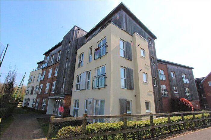 1 Bedroom Flat To Rent In Brunswick Place, Totton, Southampton, SO40