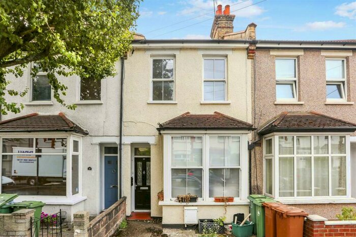 2 Bedroom Flat To Rent In Stayton Road, Sutton, SM1