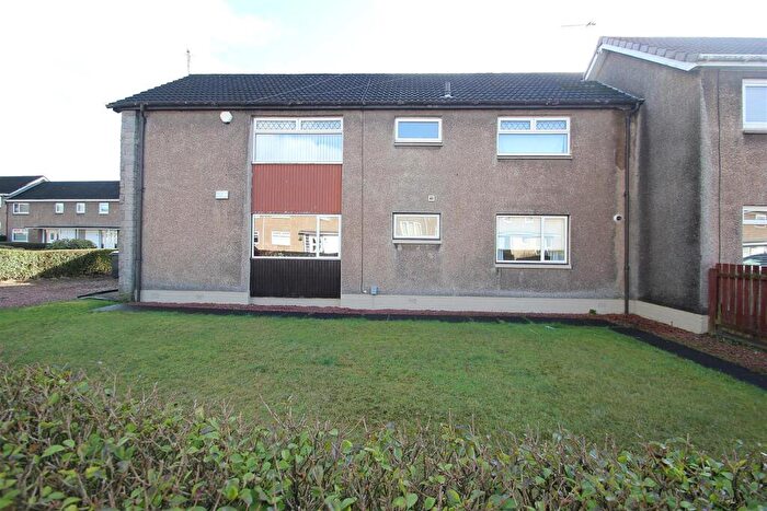 2 Bedroom Flat To Rent In Doon Road, Kirkintilloch, Glasgow, G66