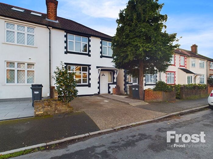 3 Bedroom Semi-Detached House To Rent In Ashfield Avenue, Feltham, TW13