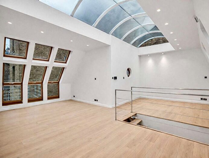 2 Bedroom Terraced House For Sale In Farm Place, London, W8