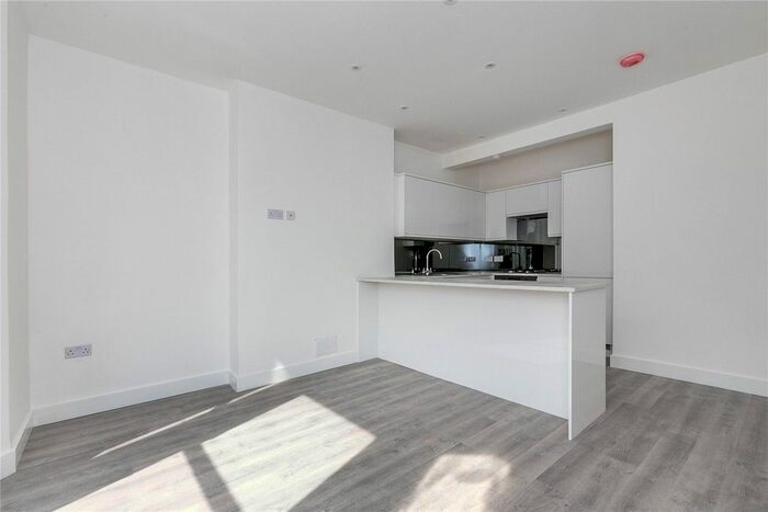 2 Bedroom Flat To Rent In Sellons Avenue, London, NW10